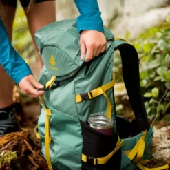 Woods Chilkoot Lightweight Water-Resistant Backpack For Hiking/Camping/Travel, 40-L -OutfitPro Shop woods chilkoot 40l 53dc43a8 b1ae 4301 8e8a c686a4973888