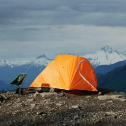 Woods Pinnacle 4-Season, 4-Person Lightweight Camping Dome Tent W/ Vestibule, Rain Fly & Carry Bag -OutfitPro Shop woods expedition pinnacle tent 4 person 3099da82 8212 4a35 95e6 3014f27a80ec