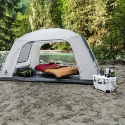 Woods ARCTIC Roto-Moulded Cooler, With Handle, 20-L, Arctic White -OutfitPro Shop woods roto cooler 20l 3643a694 9b37 4d83 9b1d c97c1120c18f